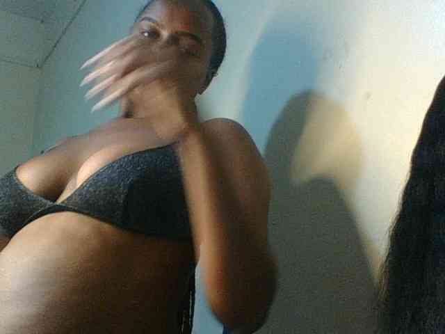 Kishylovee webcam
