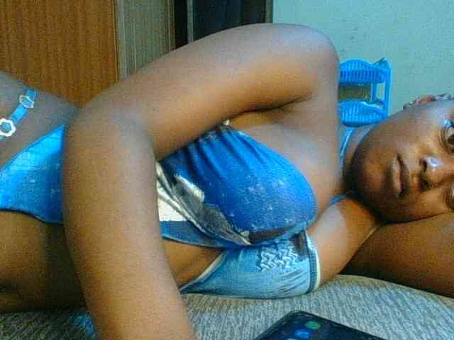 Kishylovee webcam