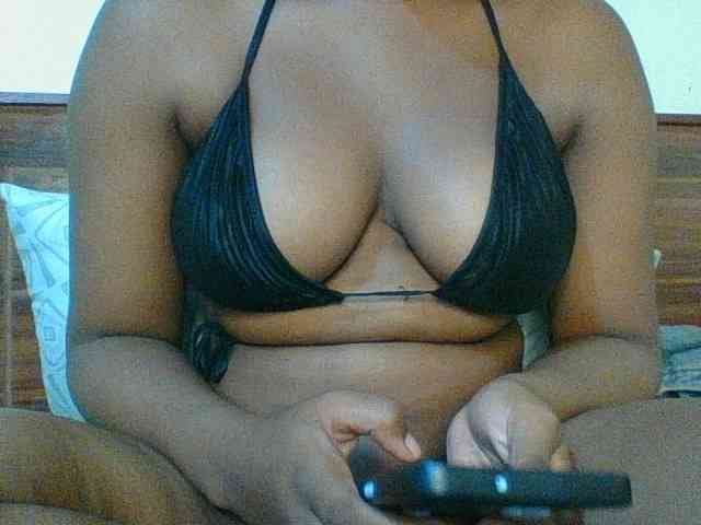 Kishylovee webcam
