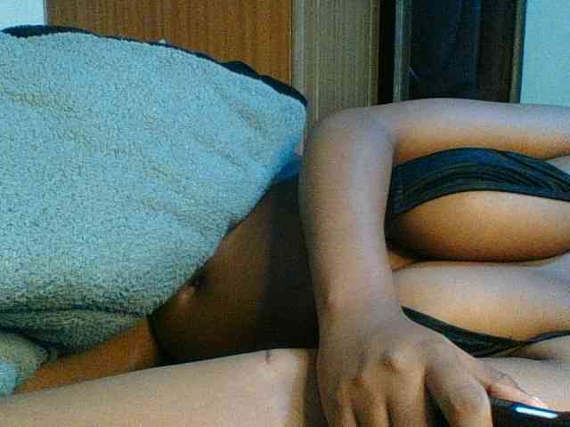 Kishylovee webcam