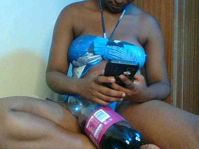 Kishylovee webcam