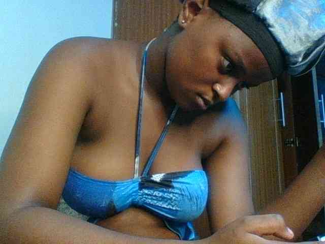 Kishylovee webcam