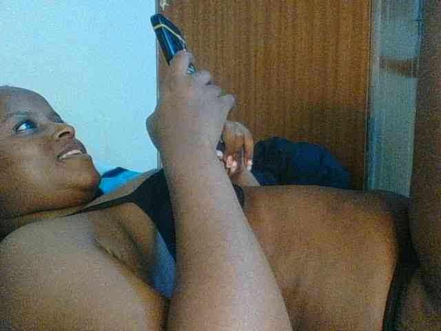 Kishylovee webcam