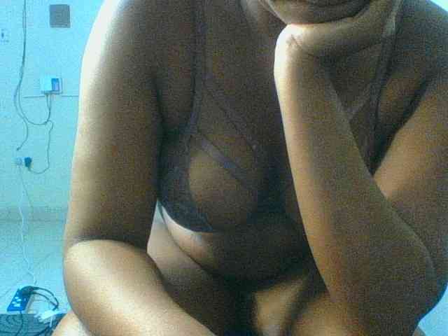 Kishylovee webcam