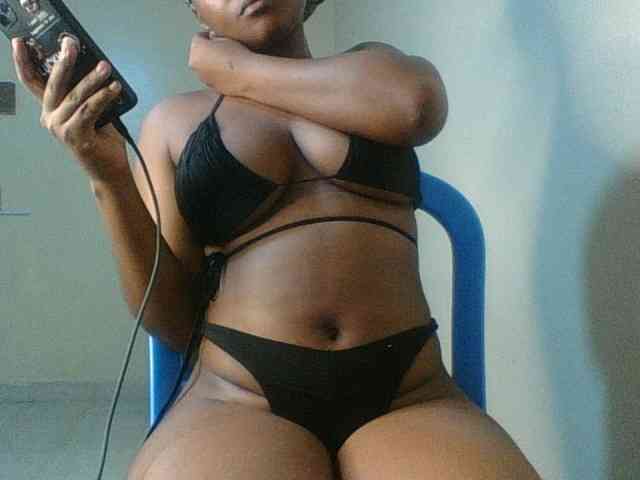 Kishylovee webcam