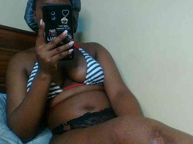 Kishylovee webcam