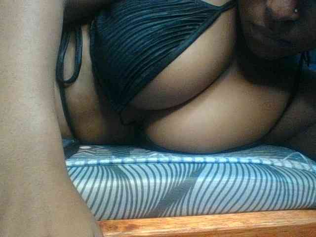 Kishylovee webcam