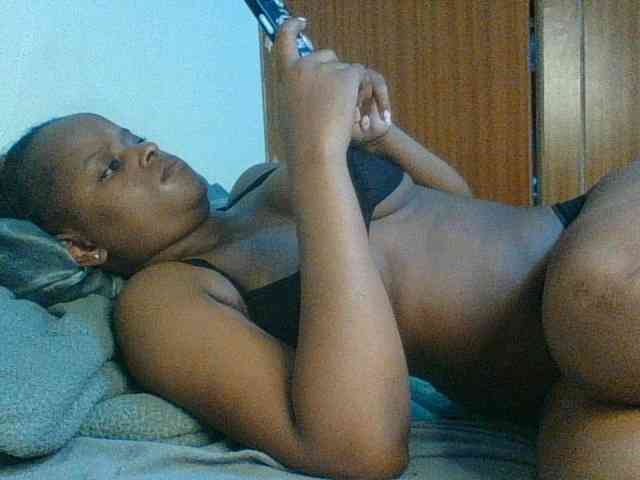 Kishylovee webcam