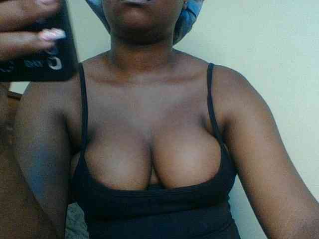 Kishylovee webcam