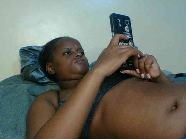 Kishylovee webcam