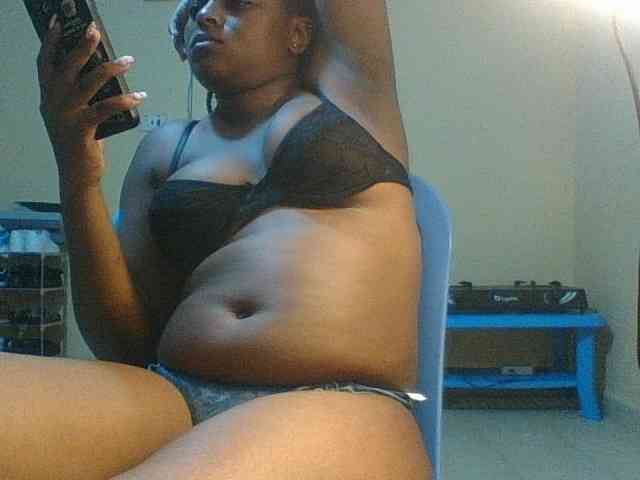 Kishylovee webcam