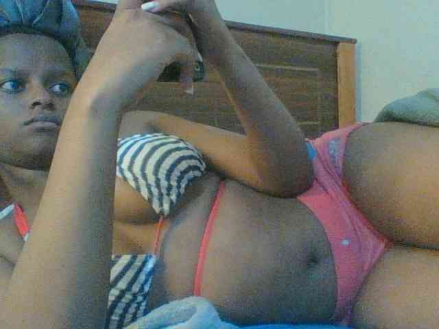 Kishylovee webcam