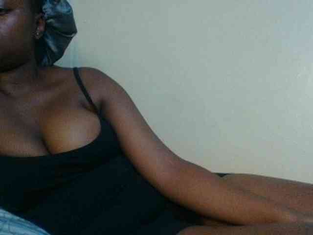 Kishylovee webcam