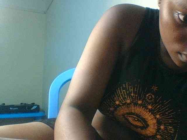 Kishylovee webcam