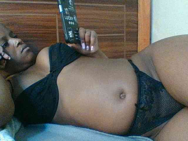 Kishylovee webcam