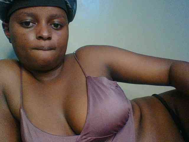 Kishylovee webcam