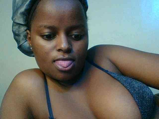 Kishylovee webcam