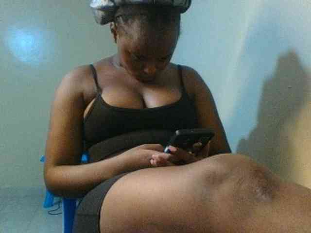 Kishylovee webcam