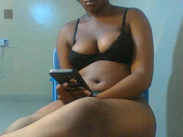 Kishylovee webcam