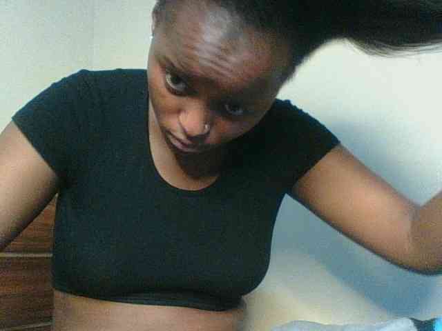 Kishylovee webcam