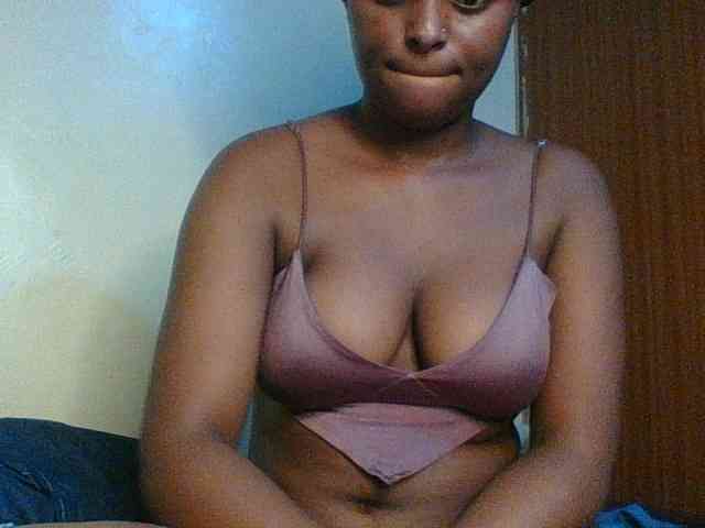 Kishylovee webcam
