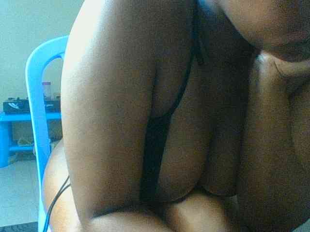 Kishylovee webcam