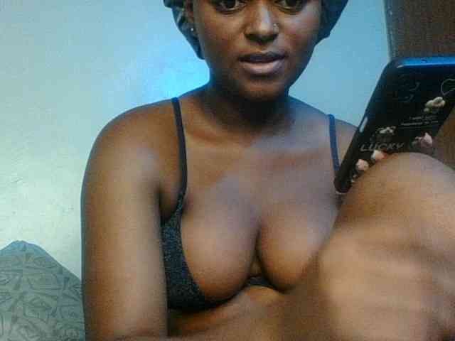Kishylovee webcam