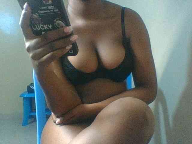 Kishylovee webcam