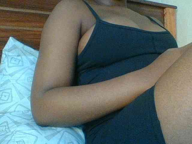 Kishylovee webcam