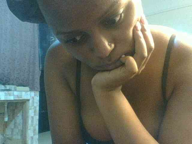 Kishylovee webcam