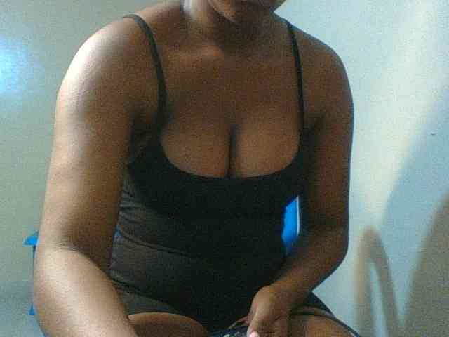 Kishylovee webcam