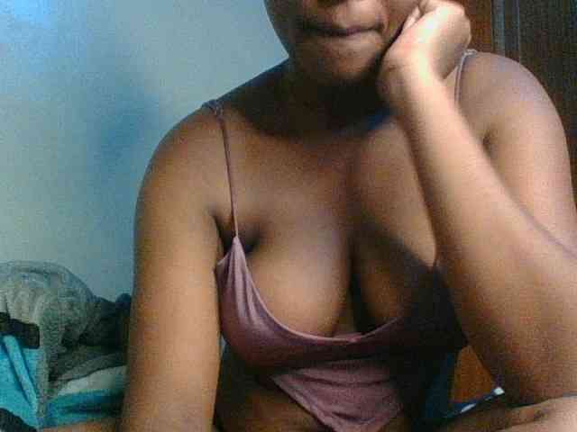 Kishylovee webcam
