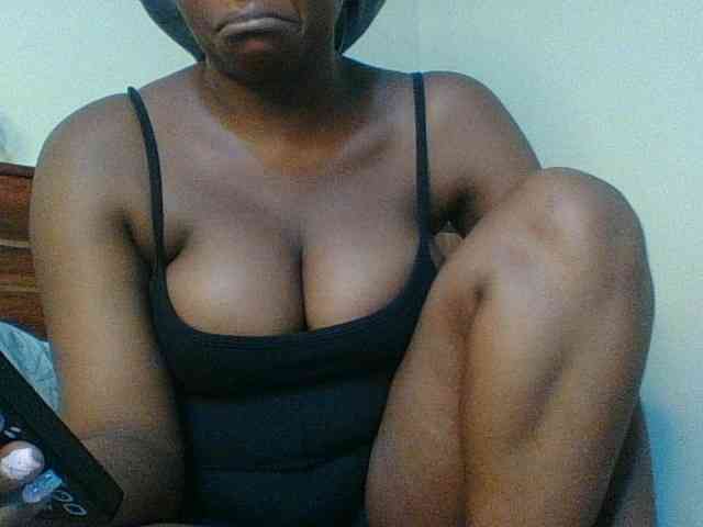 Kishylovee webcam