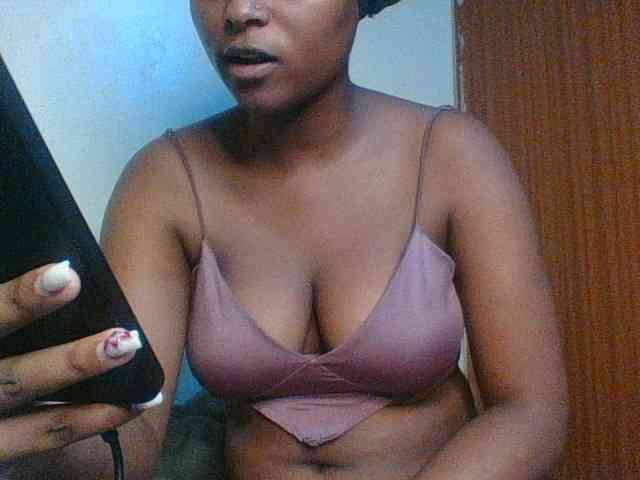 Kishylovee webcam