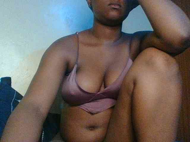 Kishylovee webcam