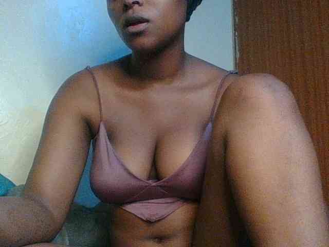 Kishylovee webcam