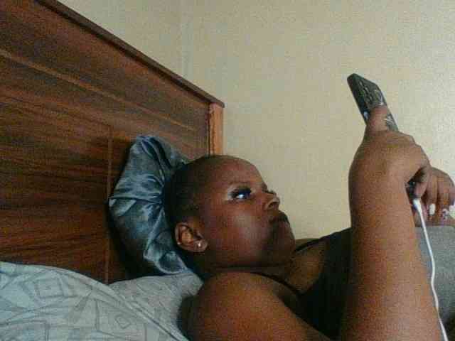 Kishylovee webcam