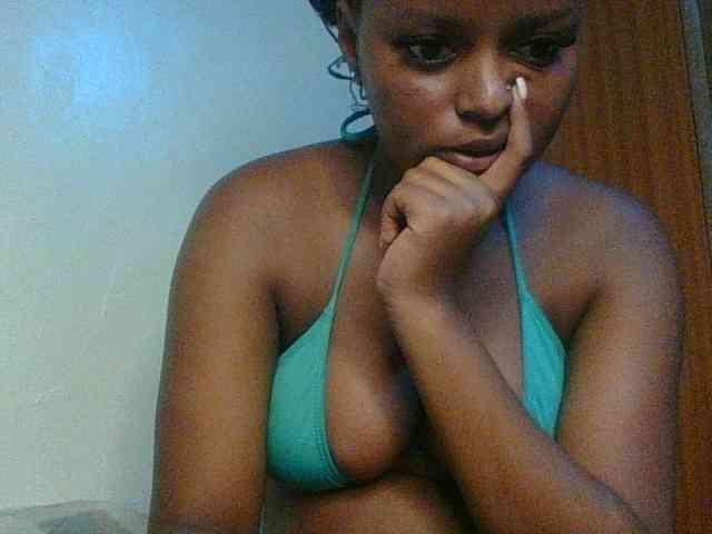 Kishylovee webcam