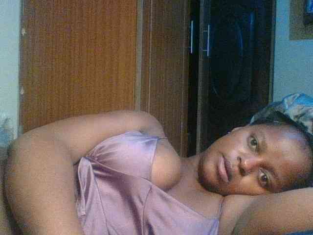 Kishylovee webcam