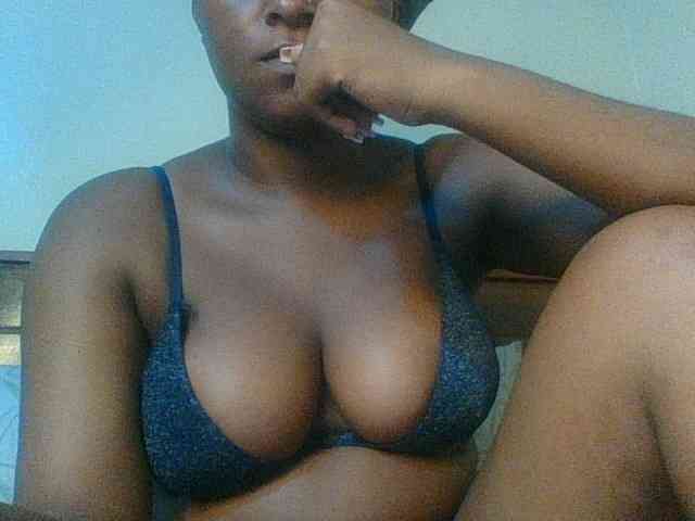 Kishylovee webcam