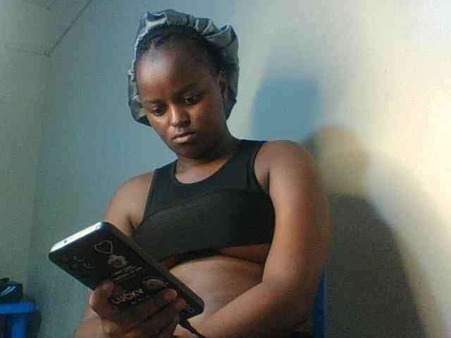Kishylovee webcam