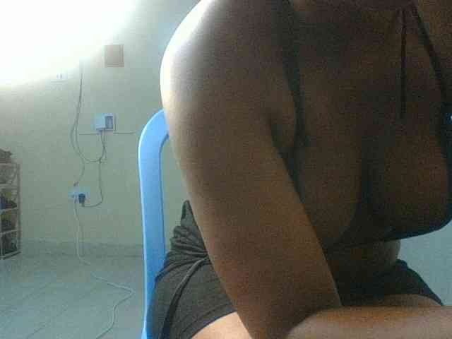 Kishylovee webcam
