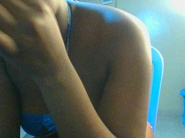 Kishylovee webcam