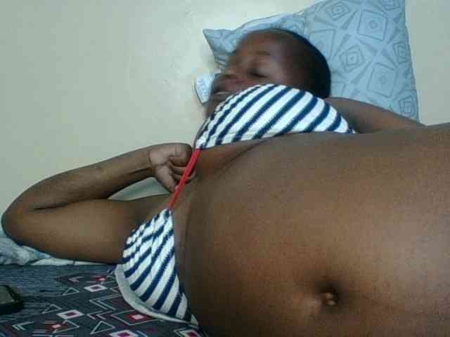 Kishylovee webcam