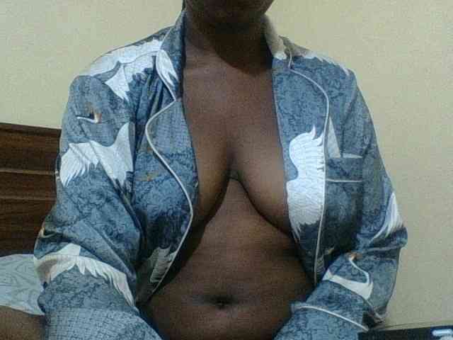 Kishylovee webcam