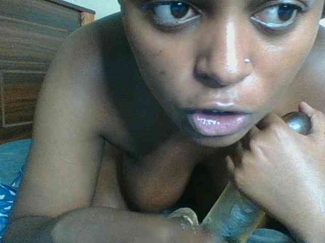 Kishylovee webcam