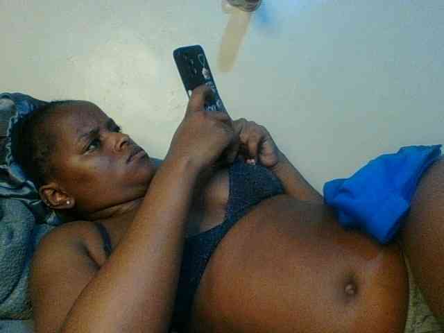 Kishylovee webcam