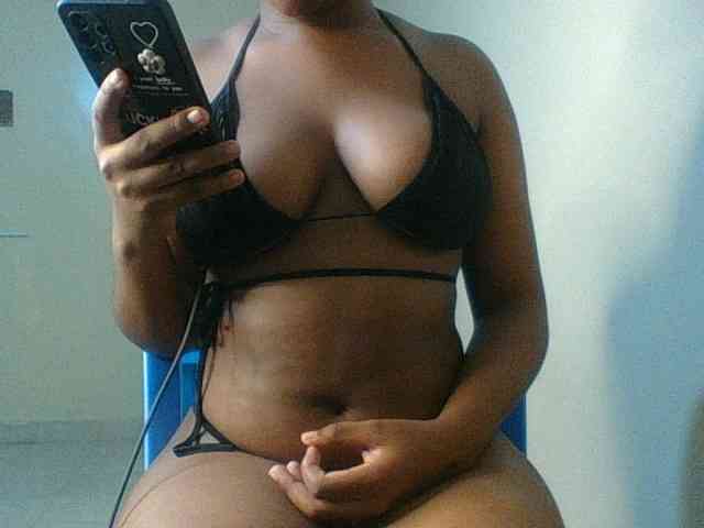 Kishylovee webcam