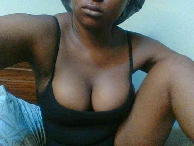 Kishylovee webcam