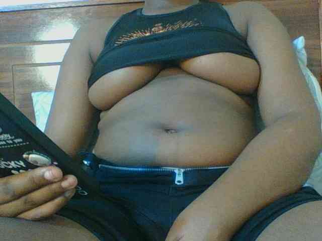 Kishylovee webcam
